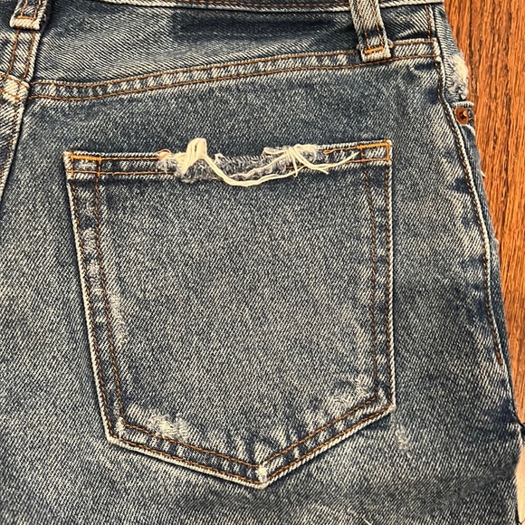 Abercrombie Annie High Rise Jean Shorts - Picture 4 of 6